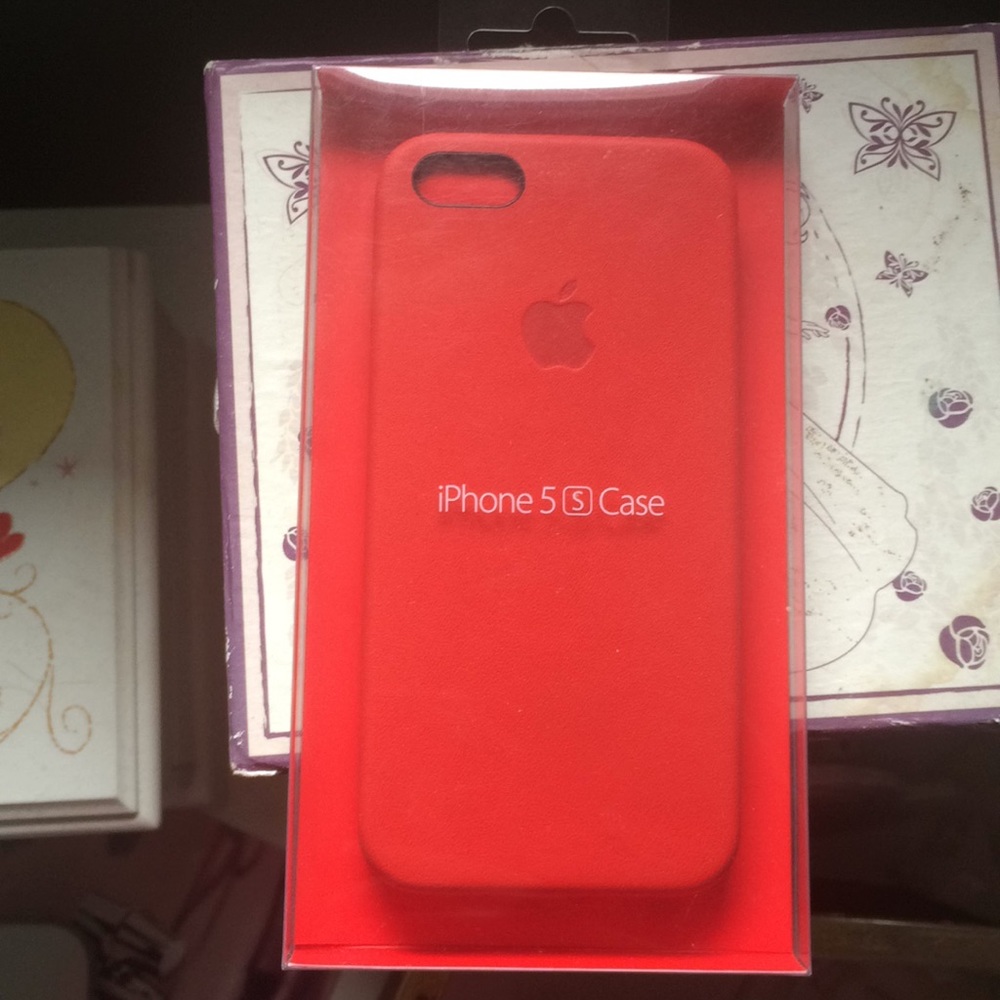 New Red iPhone 5/5s case